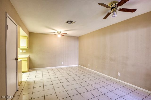 $1,000 | 405 North Lamb Boulevard, Unit G | East Las Vegas