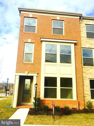 $3,100 | 42242 Hampton Woods Terrace | Brambleton