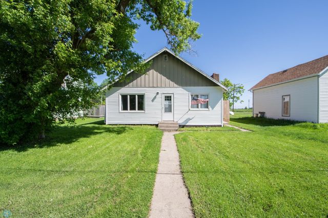 $175,000 | 1756 South 159th Avenue | Comstock