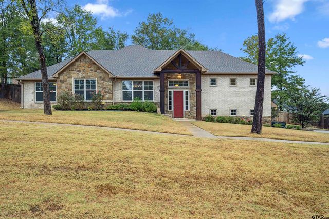 $549,900 | 12090 Hackberry Holw Drive