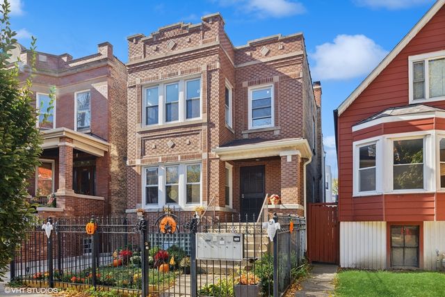 $890,000 | 3850 North Bernard Street | Irving Park