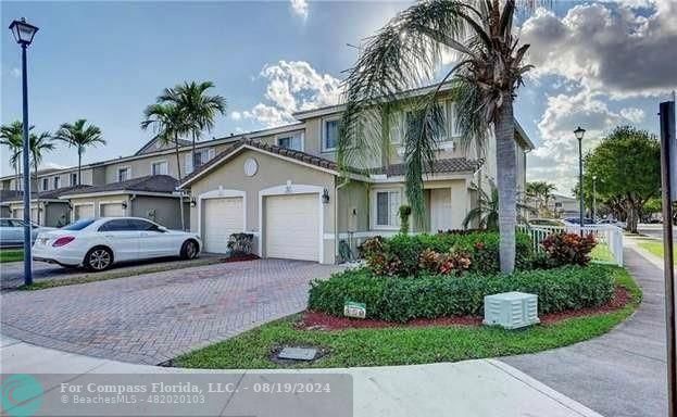 $3,350 | 5965 Abbey Road | Tamarac