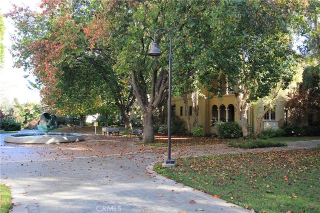 $6,100 | 244 South Orange Grove Boulevard, Unit 203 | Southwest Pasadena