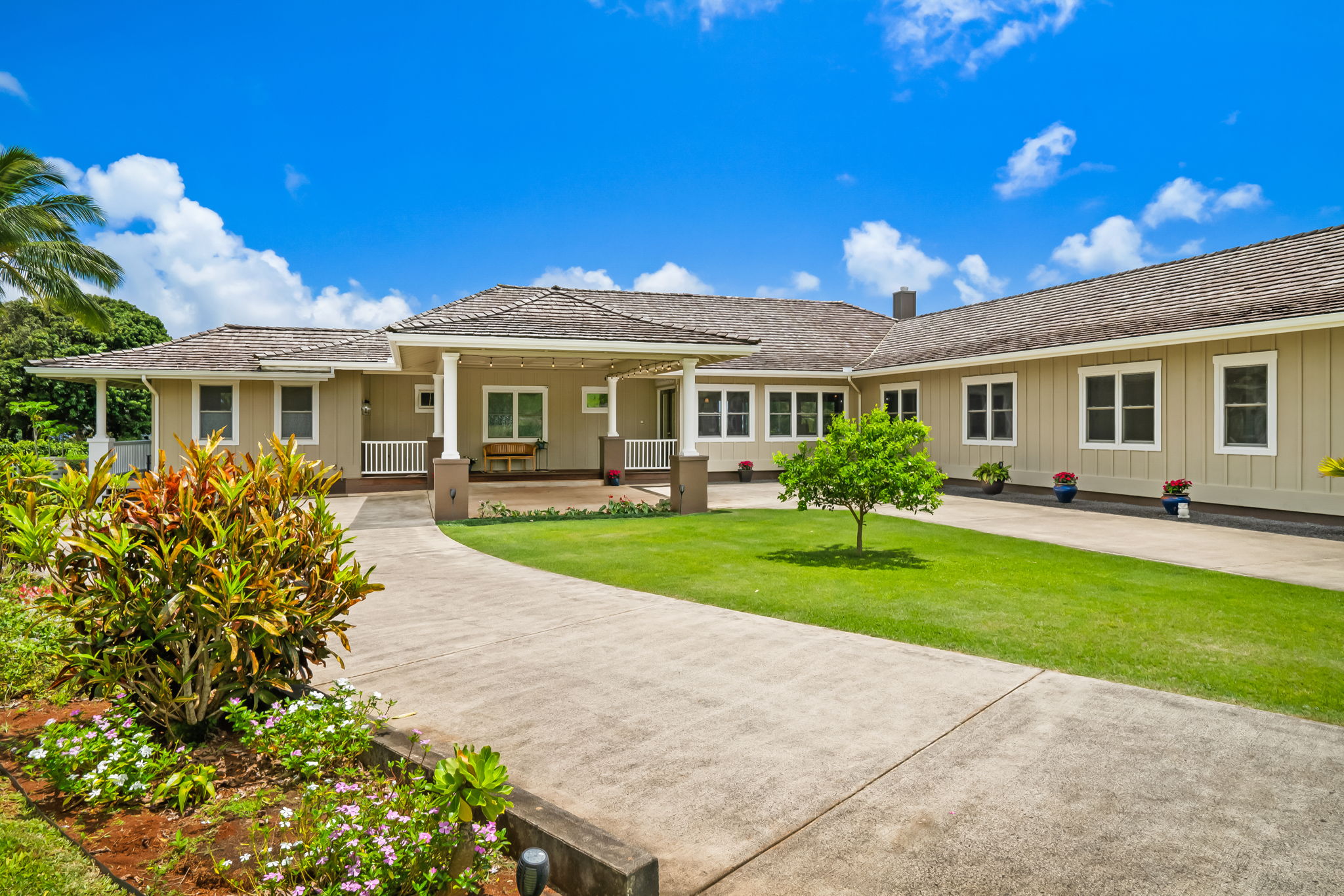 3663-A Papalina Rd. offers privacy, ocean views and plenty of space with one-story living.