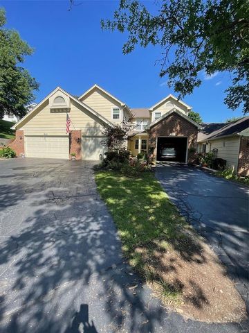 $227,500 | 11907 Autumn Trace Court | Maryland Heights