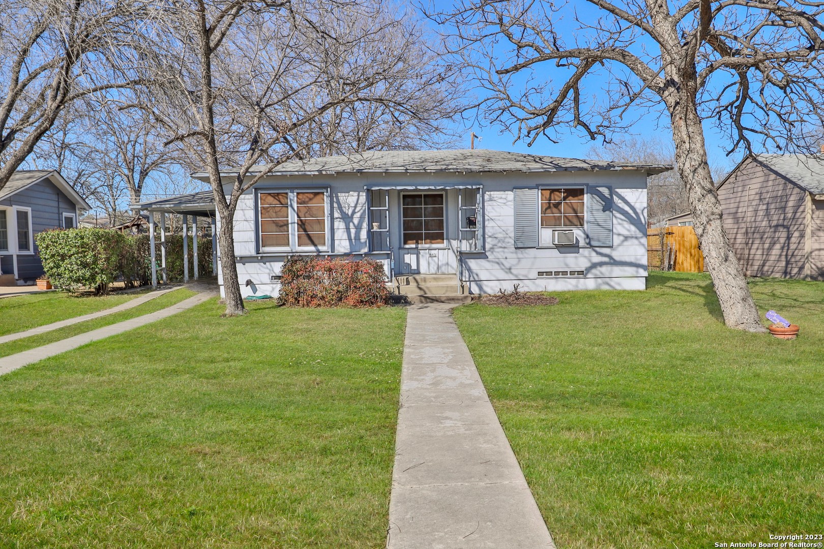 843 Clower, San Antonio, TX 78212 | Compass