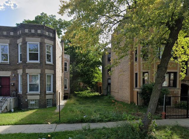 $24,400 | 7349 South Dorchester Avenue | South Shore