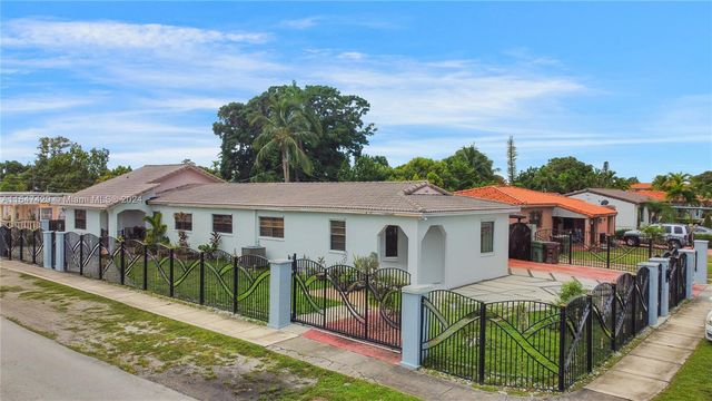 $720,000 | 110 West 43rd Street | Hialeah