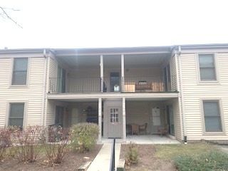 $219,999 | 1770 Bristol Walk, Unit C | Hoffman Estates