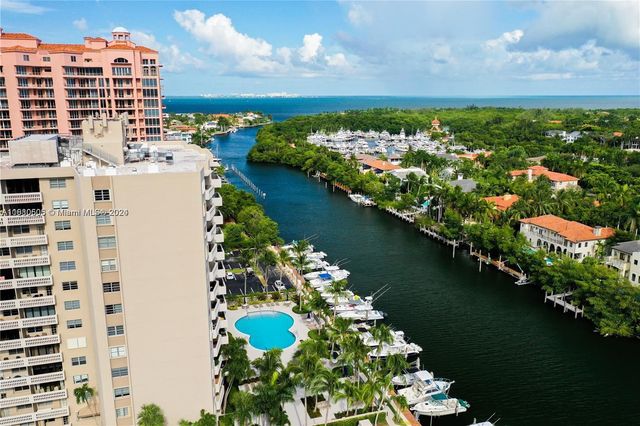 $3,000 | 90 Edgewater Drive, Unit 512 | Gables Waterway Towers