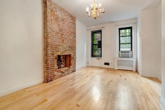 $3,850 | 412 East 88th Street, Unit 2E | Upper East Side