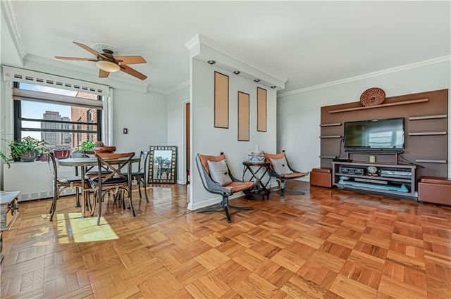 $749,000 | 210 Clinton Avenue, Unit 14A | Clinton Hill