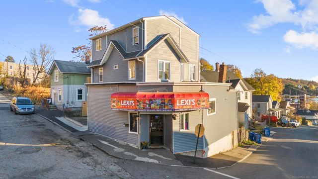 $699,900 | 54 High Street | W.O.W