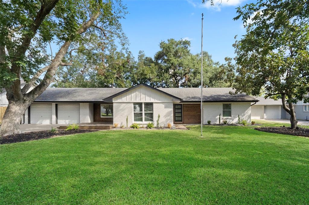 Completely renovated into a modern transitional home in this well established neighborhood in the Meyerland|Bellaire area.