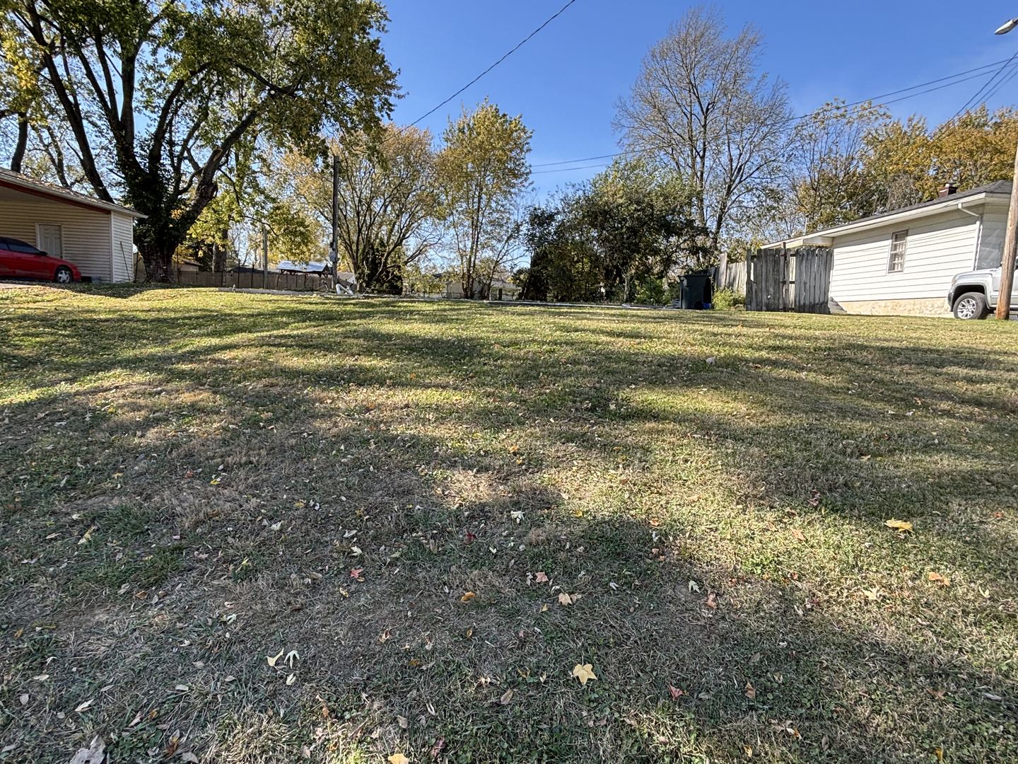 a view of a house with a big yard