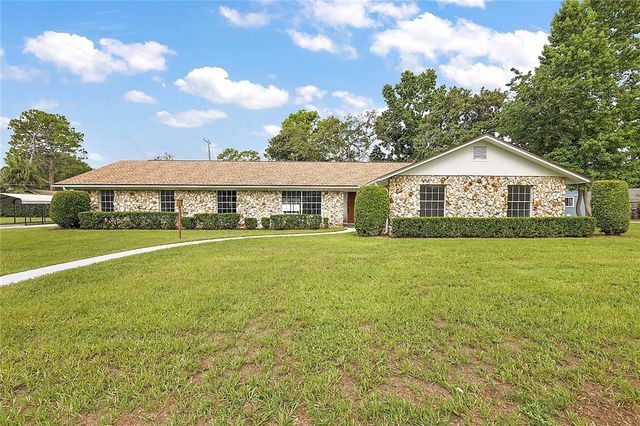 $2,500 | 1862 Northeast 40th Court | East Ocala