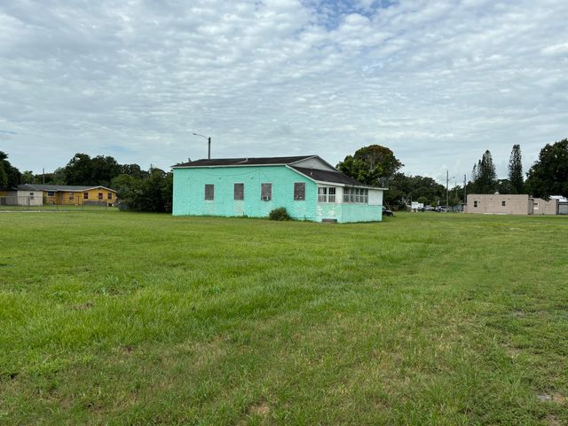 $199,900 | 1706 Ave C | Fort Pierce