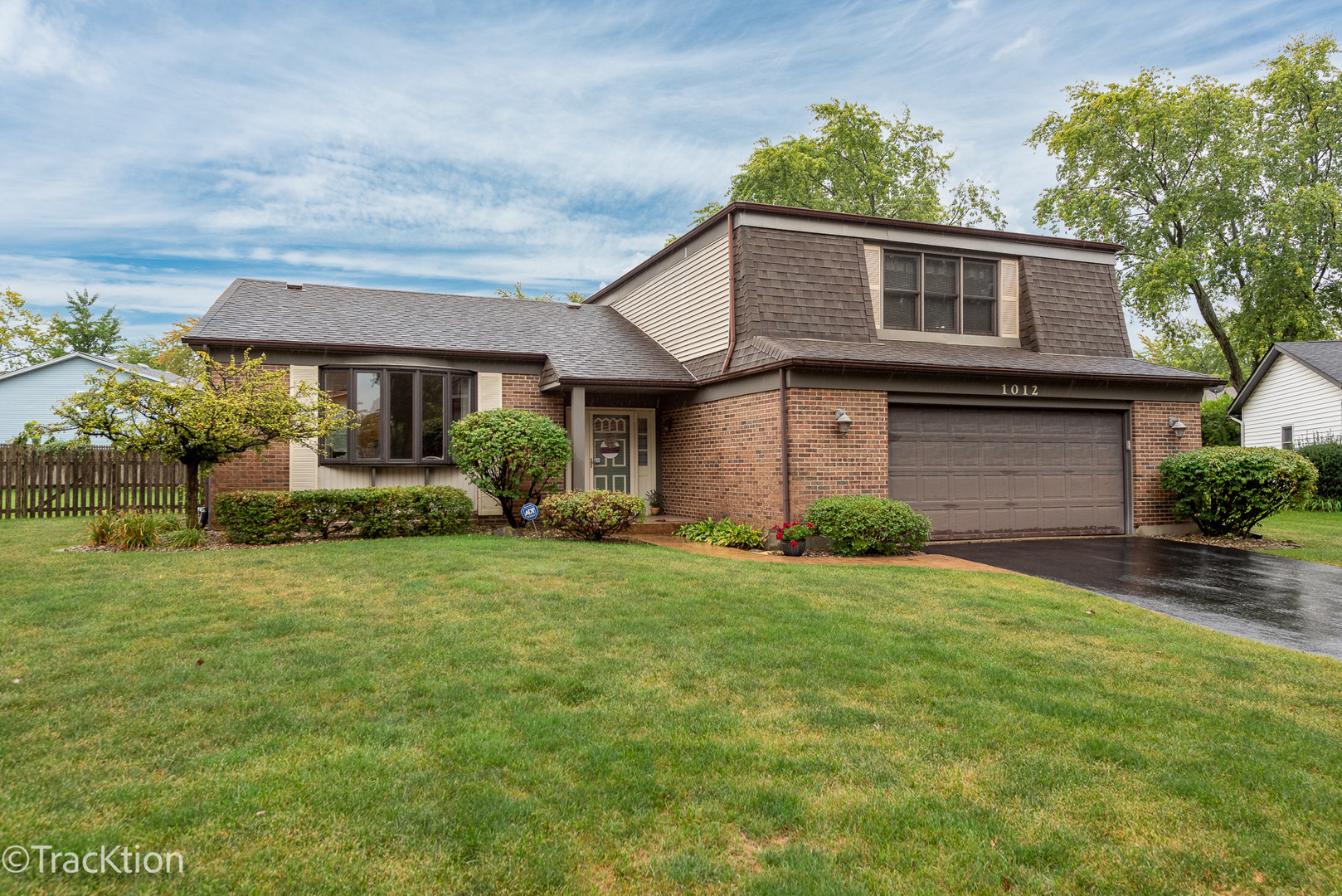 front view of house with a yard