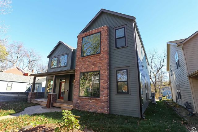 $525,000 | 822 Rhode Island Street | Lawrence