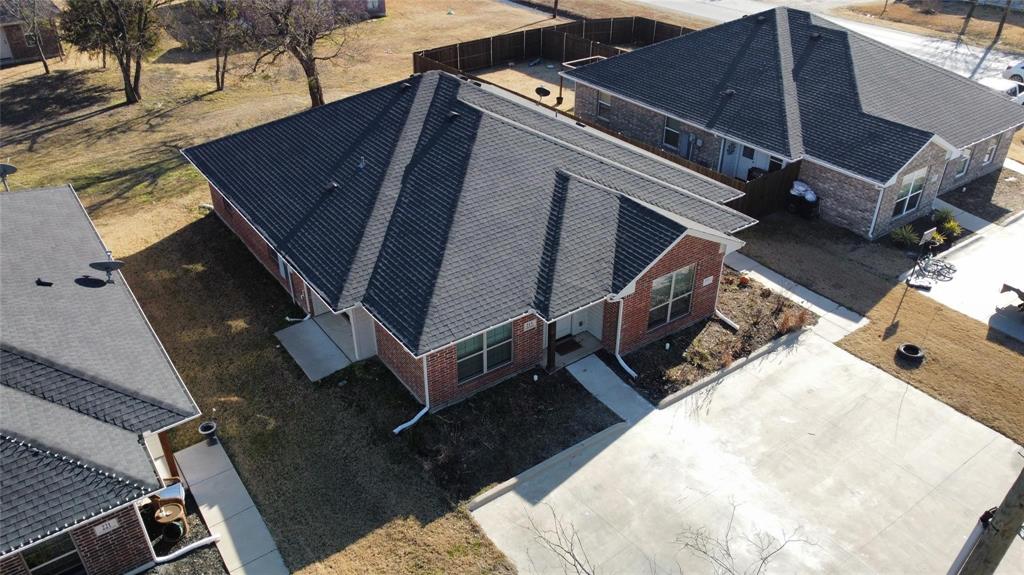 a view of roof