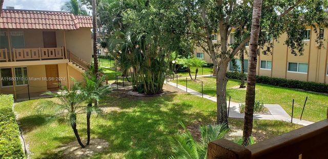 $260,000 | 2510 Northwest 39th Way, Unit 104 | Lauderdale Lakes East Gate