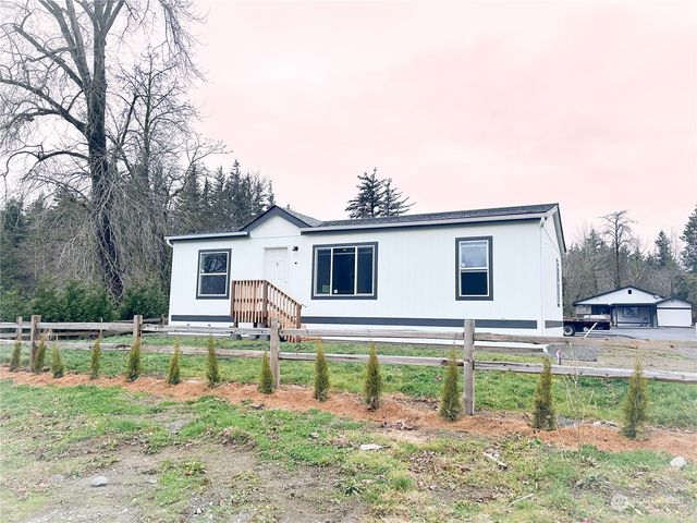 $249,000 | 2088 Front Street | Lynden