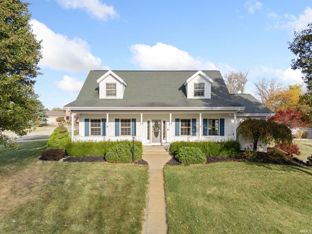 $399,900 | 4078 East Oldfield Drive | Tippecanoe Township - Kosciusko County