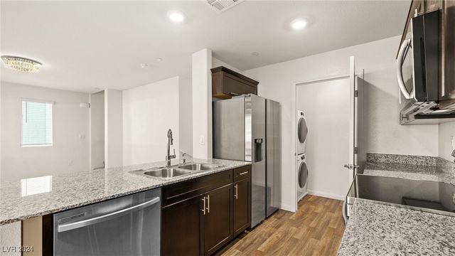 $2,100 | 2649 Green Envy Avenue | North Las Vegas