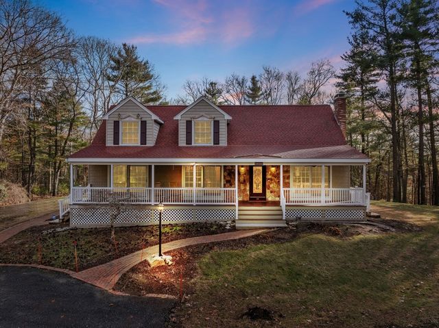 $825,000 | 34 Mount Street | West Wrentham-Sheldonville