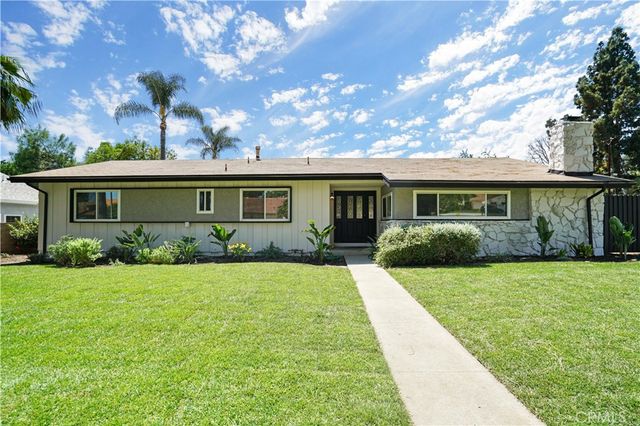 $5,195 | 9935 Wystone Avenue | Northridge