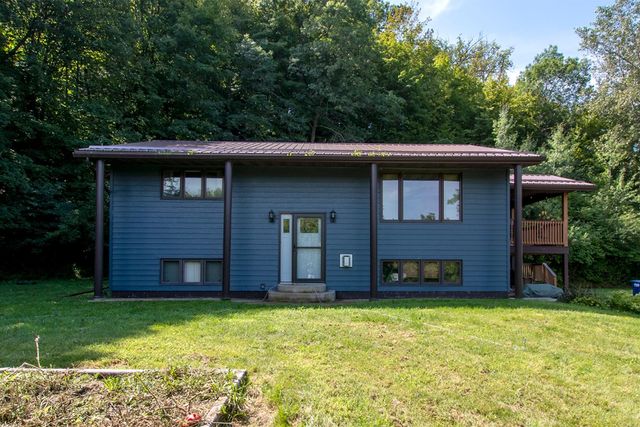 $334,000 | 17095 Kc Road | Milford Township - Brown County