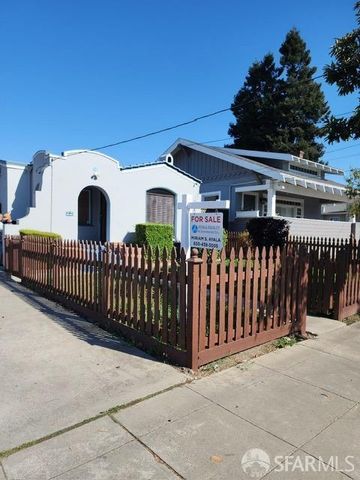 $839,000 | 22166 Montgomery Street | North Hayward