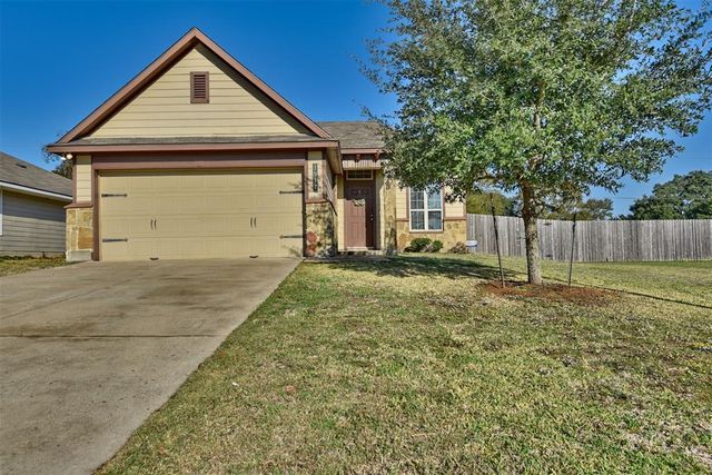 $296,000 | 1917 Maize Court | Brenham