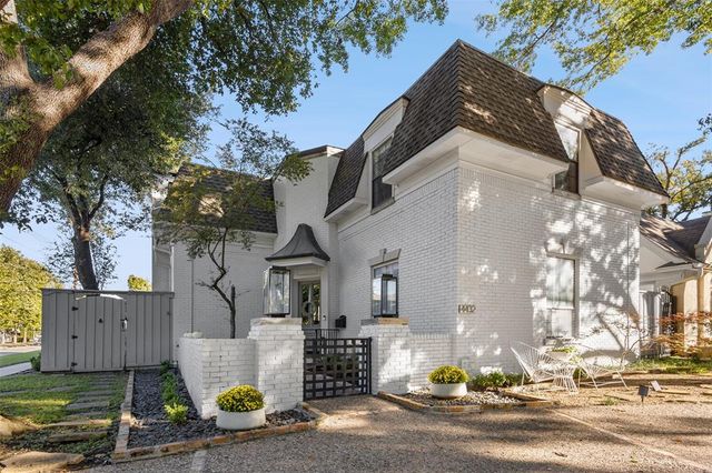 $2,495,000 | 4432 San Carlos Drive | Park Cities