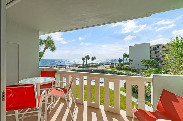 $675,000 | 4049 Ocean Drive, Unit 205 | Oceanside