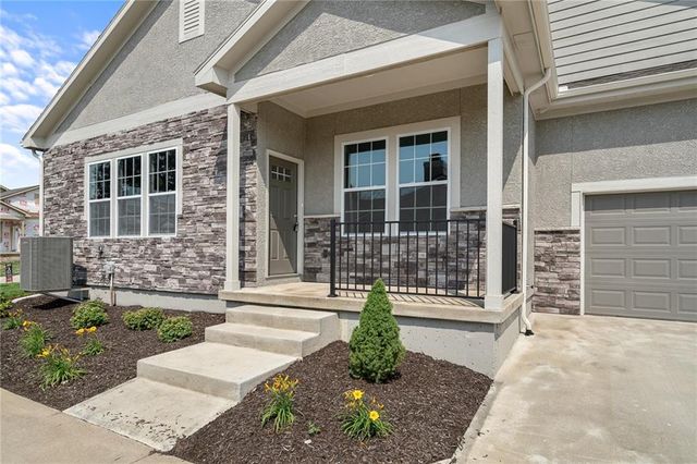 $442,950 | 11901 South Tallgrass Drive, Unit 702 | Olathe