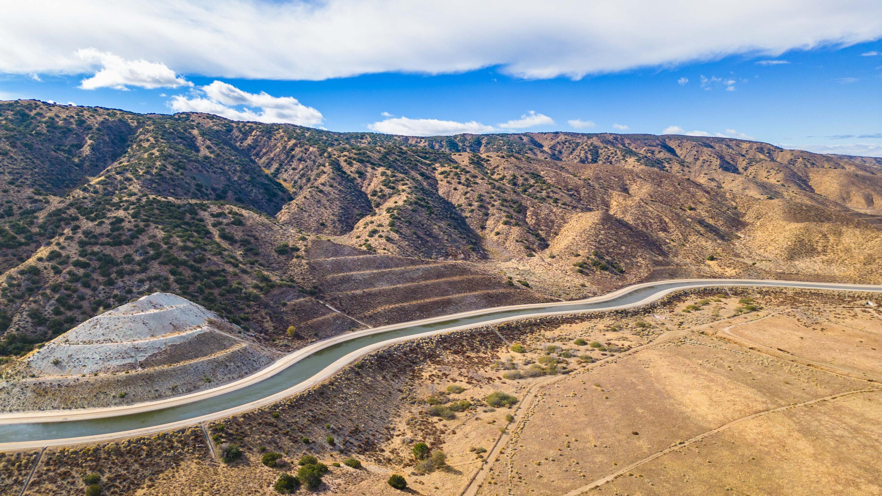 LEONA VALLEY CA-1