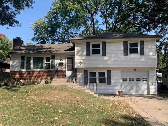 $312,900 | 9327 Hayes Drive | Shawnee Mission