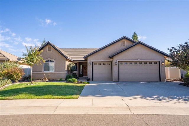 $525,000 | 1961 Balzac Court | North Shasta View