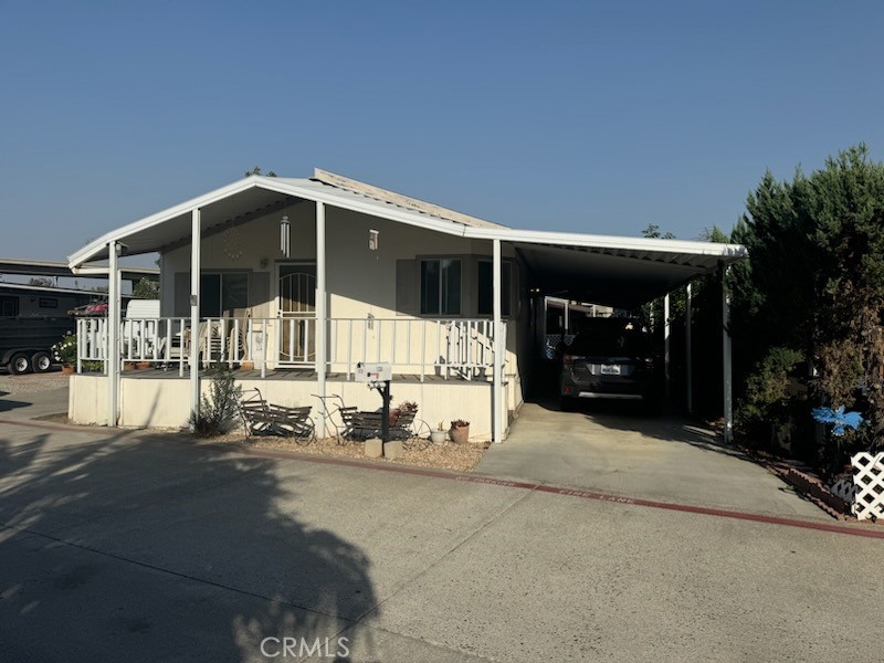 a view of a house with street