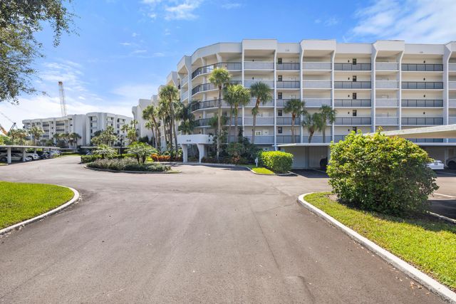 $3,200 | 1648 Jupiter Cove Drive, Unit 109 | Jupiter