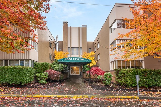 $500,000 | 1800 Taylor Avenue North, Unit 411 | East Queen Anne