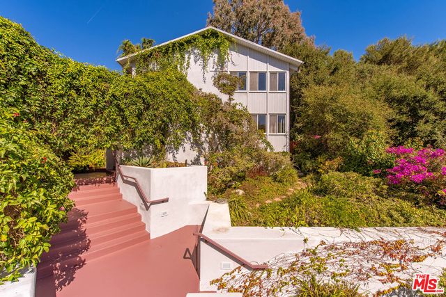 $2,500,000 | 16449 Akron Street | Pacific Palisades