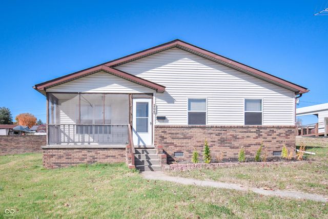 $149,000 | 206 South Poplar Street | Brownstown