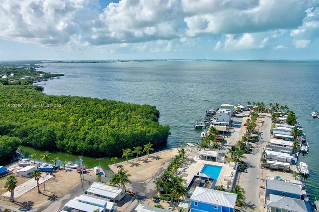 $300,000 | 325 Calusa Street | Key Largo