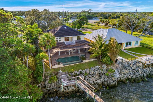 $1,300,000 | 1600 Elm Drive West | Palm Shores