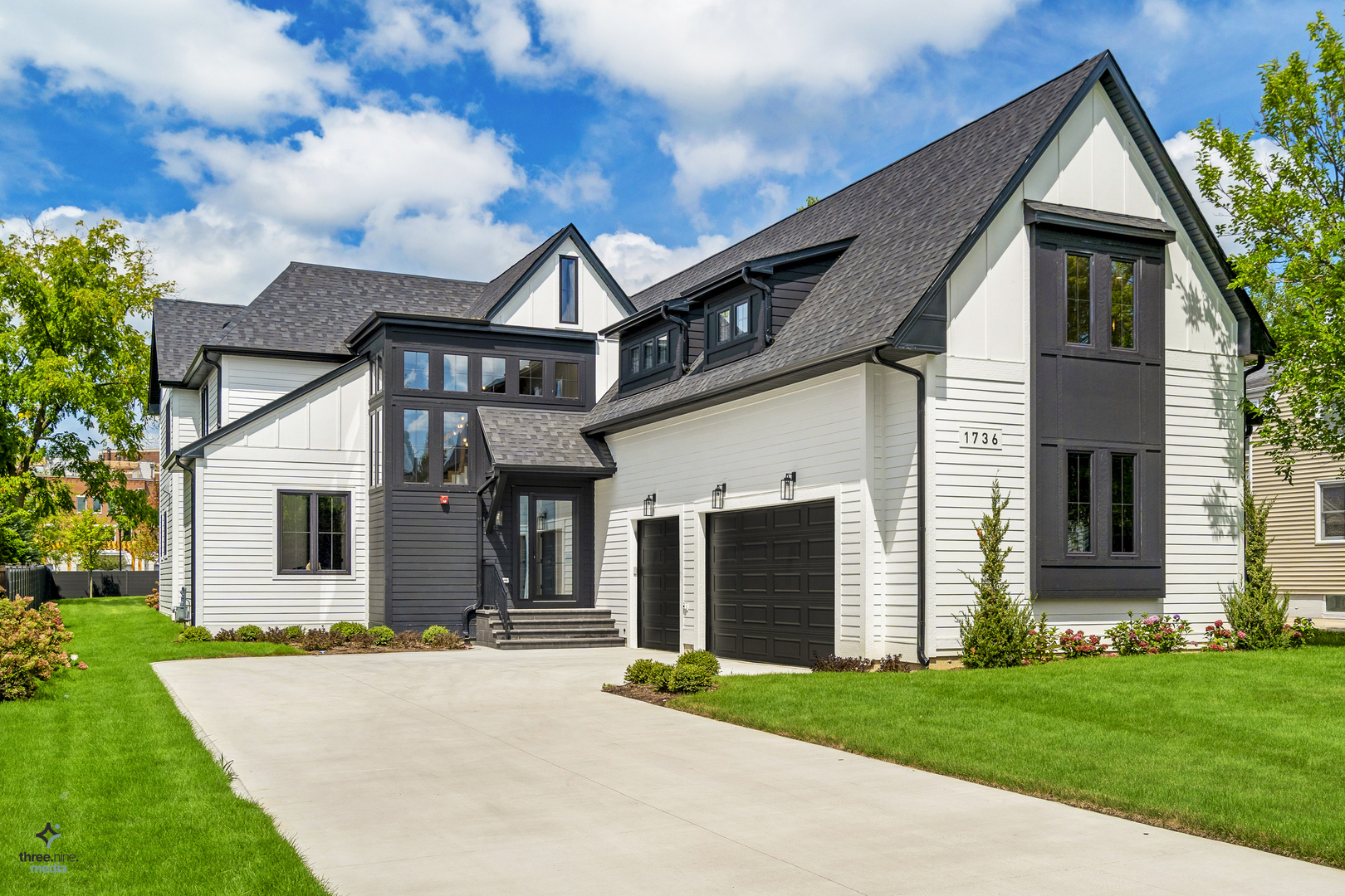 front view of house with a yard