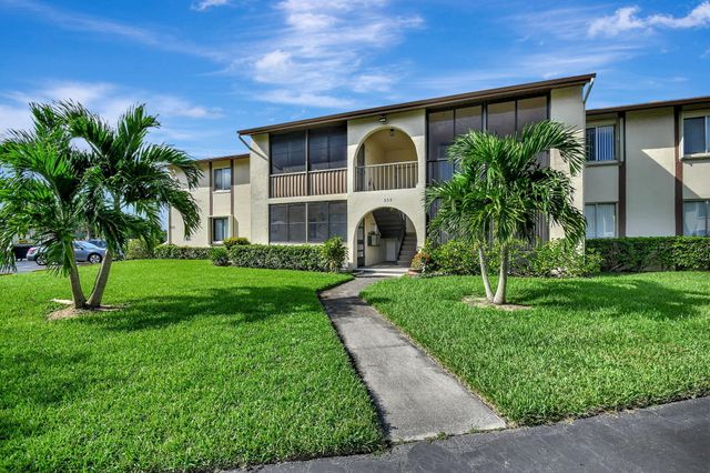 $175,000 | 333 Knotty Pine Circle, Unit A2 | Greenacres