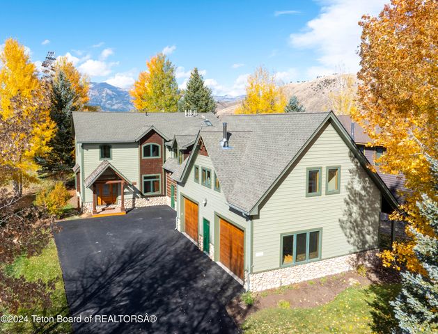 $3,950,000 | 815 Whitehouse Drive | Indian Trails