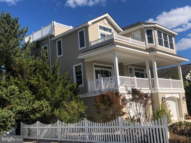 $2,299,000 | 119 17th Street | Long Beach Island